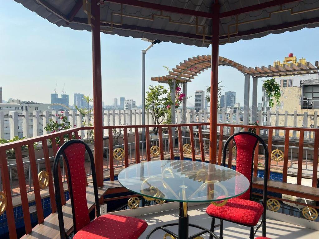 Orient Hotel Ντα Νανγκ Εξωτερικό φωτογραφία